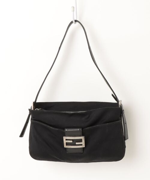 FENDIショルダーバッグ黒