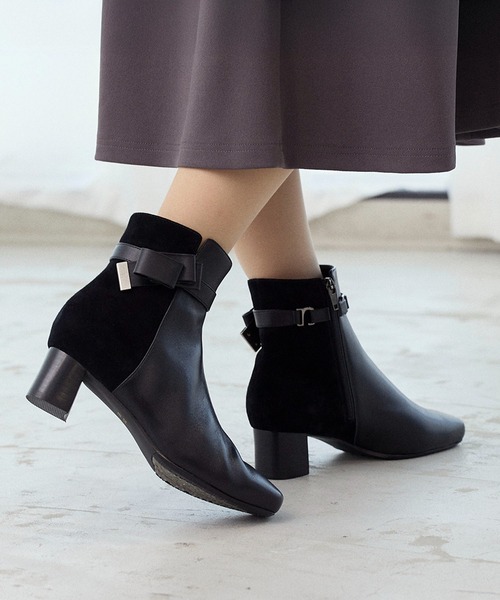 Riz raffinee（リズ ラフィーネ） ブーツ リボンモチーフ付きショート