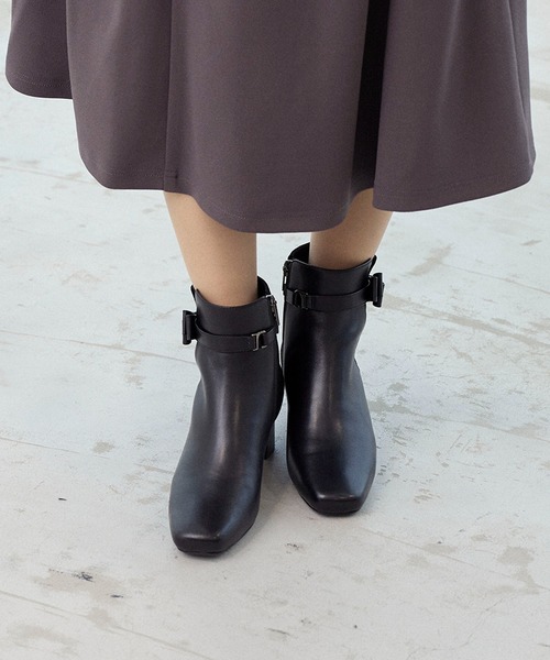 Riz raffinee（リズ ラフィーネ） ブーツ リボンモチーフ付きショート