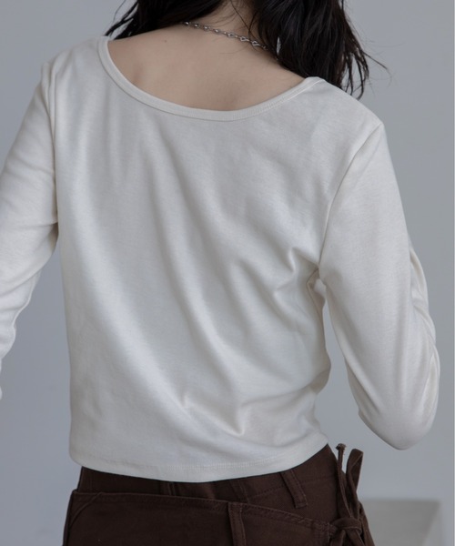 トップス u ストレッチ裏起毛Uネック長袖スリムクロップドTシャツ | レディース