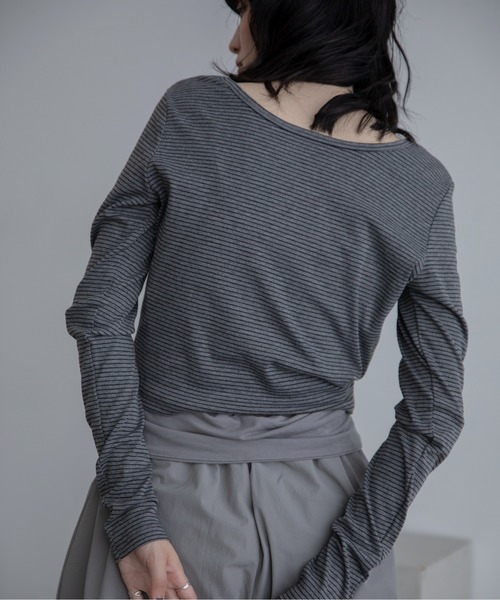 tシャツ ざっくりUネッククロップド丈トップス レディース : ZOZOTOWN