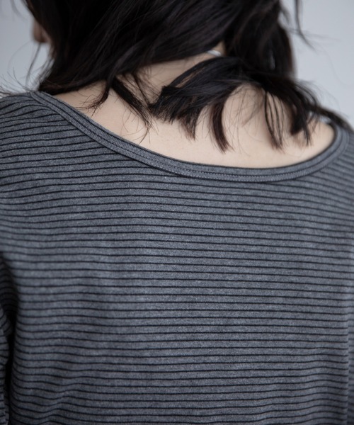 tシャツ ざっくりUネッククロップド丈トップス レディース : ZOZOTOWN