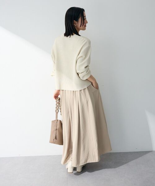 Green Parks（グリーンパークス） ロング スカート プリーツサテン