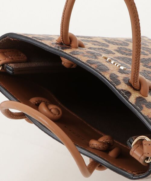 「FURLA」 ショルダーバッグ ONE SIZE ベージュ レディースの画像