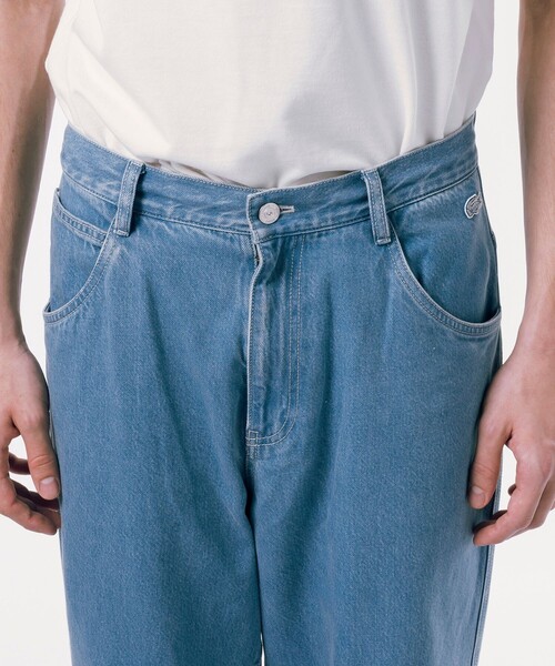 「LACOSTE」 デニムパンツ 42 ダークインディゴブルー メンズの画像
