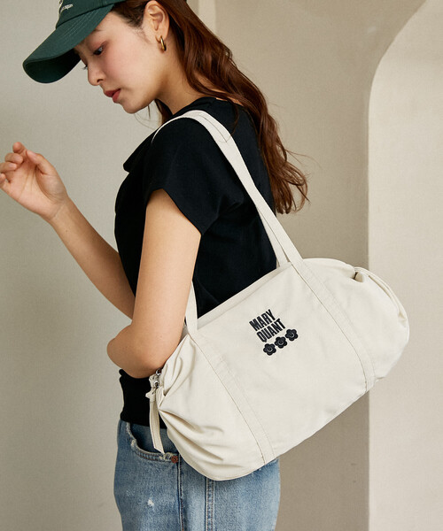 MARY QUANT（マリークヮント） ショルダーバッグ ONE SIZE オフ 