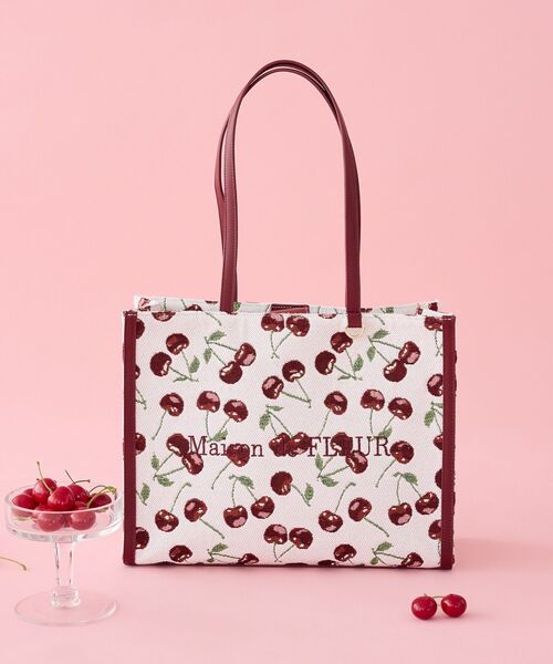 Maison de FLEUR（メゾンドフルール） トートバッグ チェリー柄