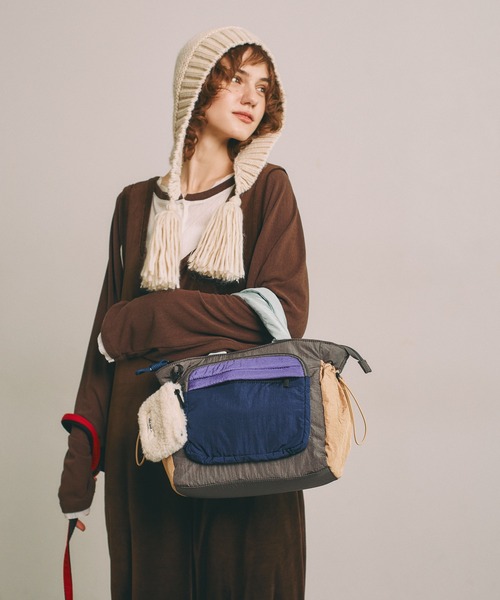 BOTTEGA VENETA（ボッテガ・ヴェネタ） イントレッチオ ミラージュ