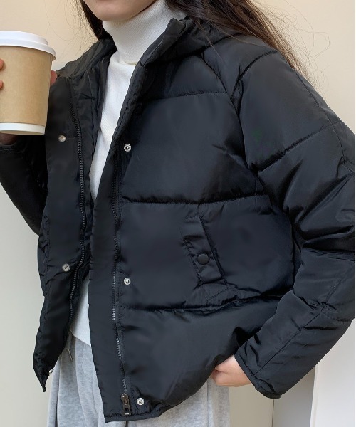 新品❤️ CELFORD GOLF 中綿ブルゾン ダウンコート　ベスト　ブラック CELFORD GOLF 中綿ブルゾン ダウン