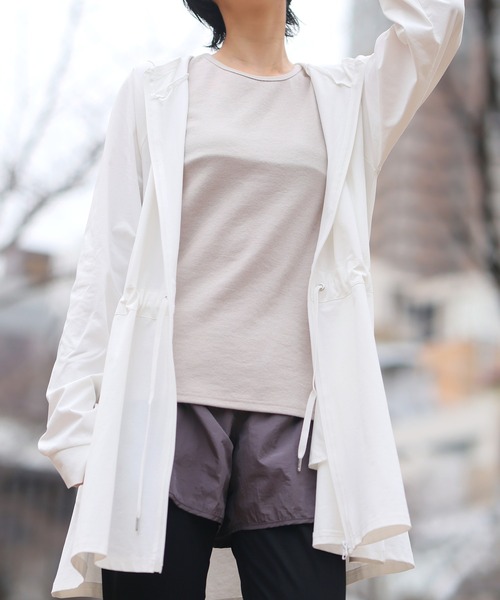 MARK & LONA ホワイト、 UVカット機能(50+)、速乾性、接触冷感 MARK & LONA ホワイト、 UVカット機能(50+)、速乾性、接触冷感