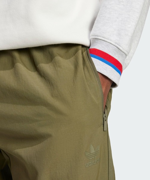 未使用品✨adidas ウーブントラックパンツ　グリーン緑黒メッシュ生地ジャージ adidas スウェットパンツ ジャージ 「ZOZO限定」ウーブン SST