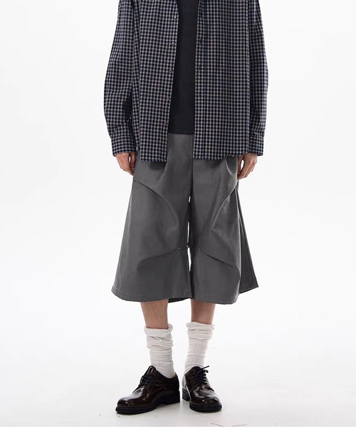 TOBEE ハーフパンツ スラックス 短パン 「TOBEE」タック スタッズ