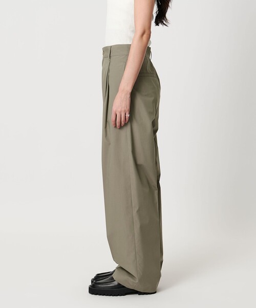 MARW UNITED ARROWS（マルゥ ユナイテッドアローズ） スラックス