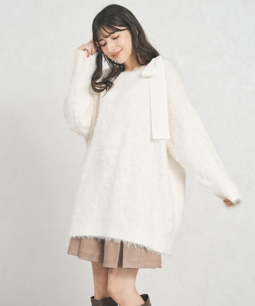 CELFORD【新品未使用品】リボン付きホワイトニットセーター TITTY＆CO.（ティティーアンドコー） ニット セーター チェックリボン