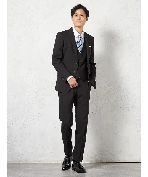 セットアップ 「ウォッシャブル/ベスト付き」スリーピーススーツ 2つ