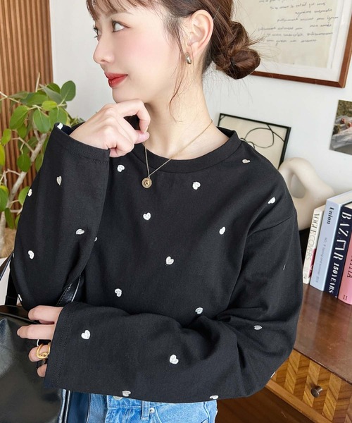 Darich♡新品ハートモチーフロングTシャツ【Ｆ】 Darich ハートモチーフロングTシャツ - メルカリ