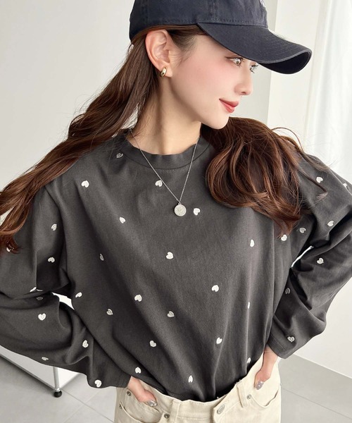 moment+ tシャツ 綿100%天竺. ハート刺繍ロングTシャツ レディース