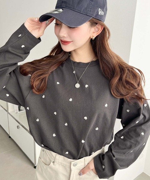 moment+ tシャツ 綿100%天竺. ハート刺繍ロングTシャツ レディース