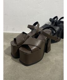 クロスバルキーフォームサンダル EMODA（エモダ） サンダル クロスバルキーフォームサンダル レディース