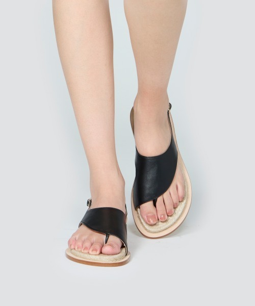新品未使用品 PELLICO トング サンダル PELLICO SUNNY サンダル DENIA トングサンダル 1.0cm BLACK