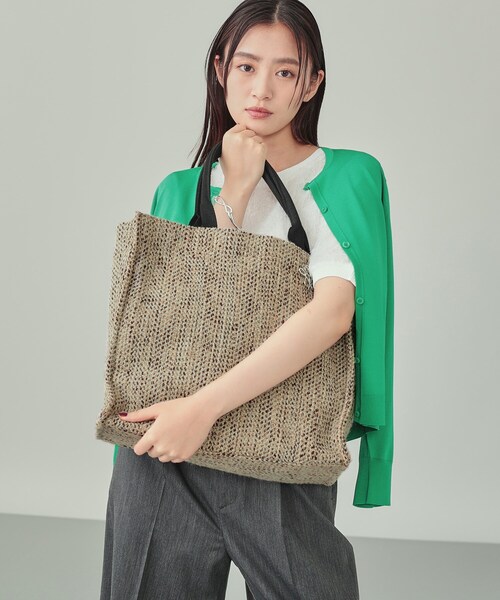 ⭐️インディヴィ INDIVI（インディヴィ） トートバッグ 「選べる柄バリエ」スクエア