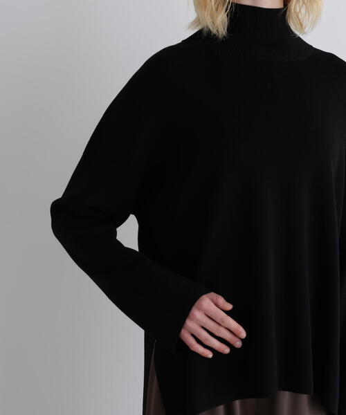 LE PHIL（ル フィル） ニット セーター オーバーサイズプルオーバー