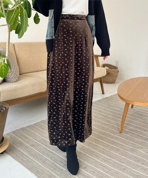 ご購入者様決定꒰BRERA DONNA꒱日本製 花柄 ベロア ロング スリット
