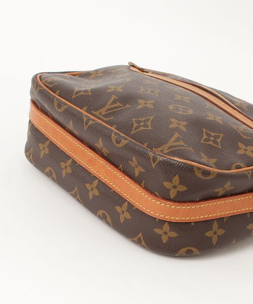 LOUIS VUITTON（ルイ・ヴィトン） モノグラム ブロワ ショルダーバッグ 