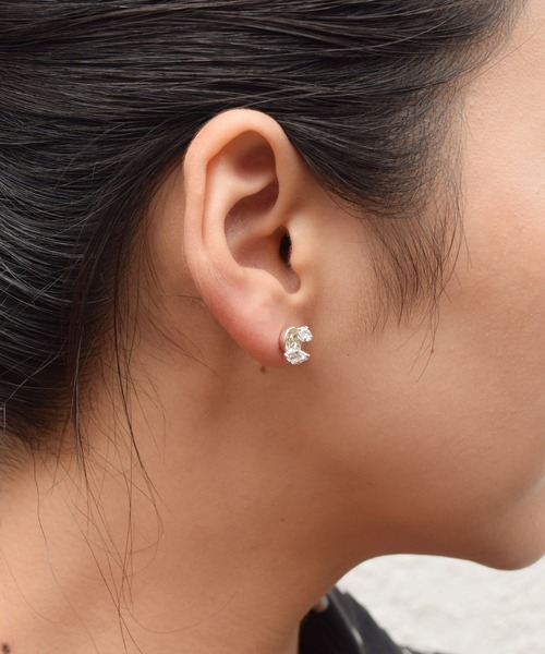 e.m.（イーエム） ピアス SILVER925ジルコニア3粒ゆれピアス