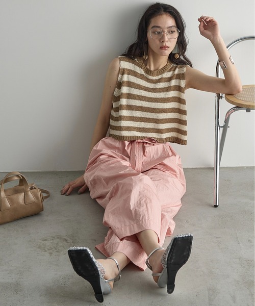 THE Yon パンツ シャイニーナイロンタックワイドパンツ