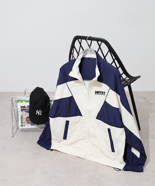 ホリディ　ナイロンジップブルゾン　多色使い切り替えし　短丈 SUGGESTION ナイロンジャケット Nylon switching full zip blouson