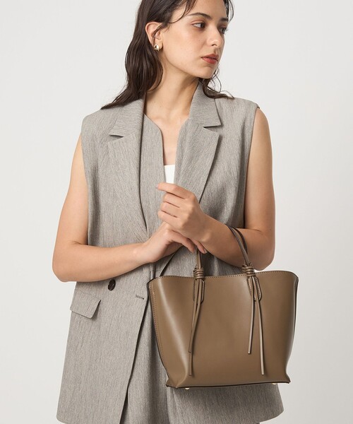 【超美品】タッセルトートショルダーバッグ green label relaxing ショルダーバッグ バッグ 2WAY タッセル