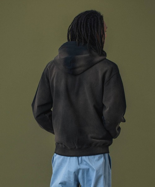 パーカー DISCHARGE PRINTED OG ZIP HOODED SWEATSHIRT メンズ レディースの画像