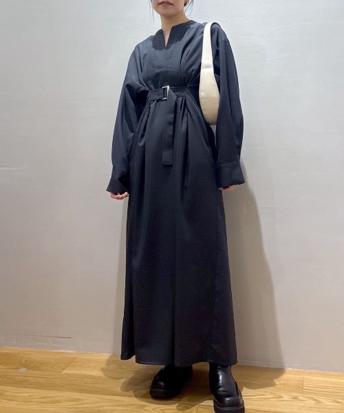 パーティードレス ワンピース バックルベルトワンピースの画像