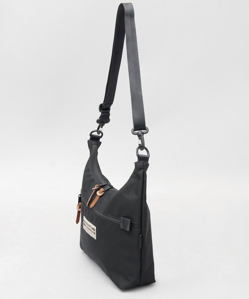 WILDERNESS EXPERIENCE ショルダーバッグ 日本製 CORDURA
