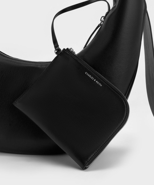CHARLES ＆ KEITH（チャールズ&キース） ショルダーバッグ バッグ Toni