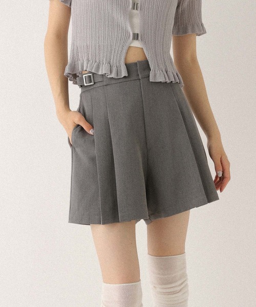 ベージュ プリーツ ショートパンツ Heather パンツ サイドベルトプリーツショートパンツ 491940