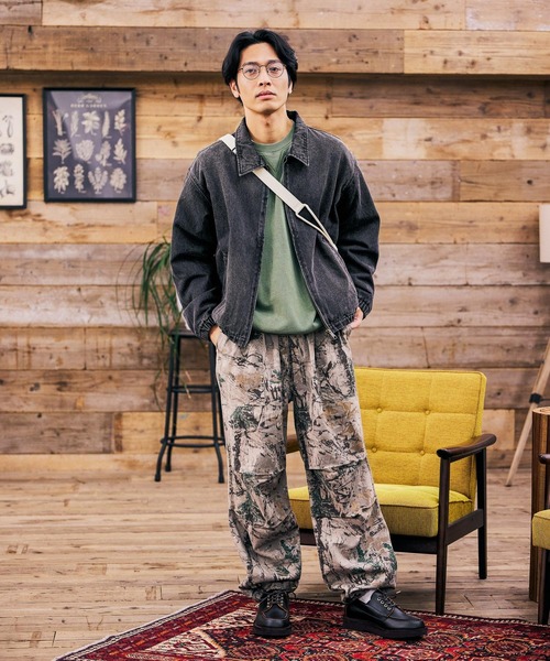 BAYFLOW（ベイフロー） パンツ リーフカモ柄パラシュートパンツ メンズ