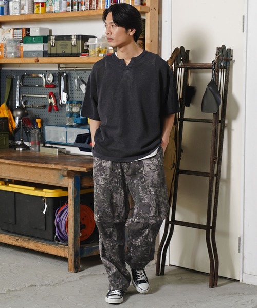 BAYFLOW（ベイフロー） パンツ リーフカモ柄パラシュートパンツ メンズ