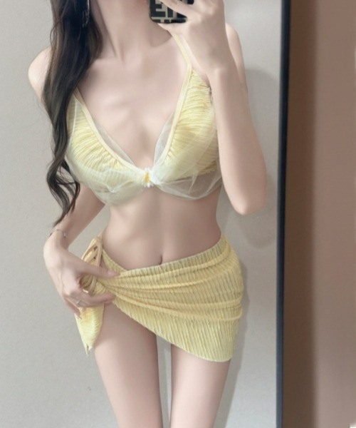 gossip!ロサンゼルス 水着 「Y2Kガーリー」レトロデイジー メッシュ