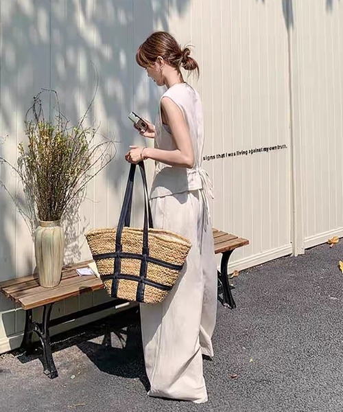 セットアップ 「セットアップ」Vネックベスト＆タックワイドパンツ