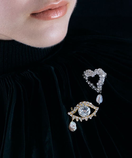 IRIS 47　vert brooch　ブローチ eye brooch – iris47