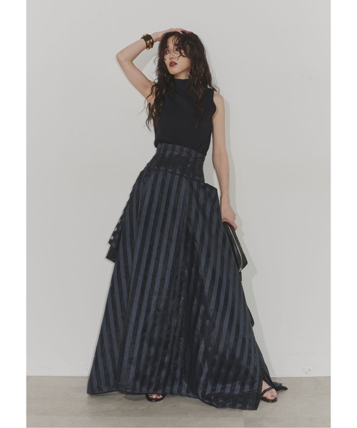 スカート layer volume skirt Chris TROIS. スカート Many layers stripe volume skirt