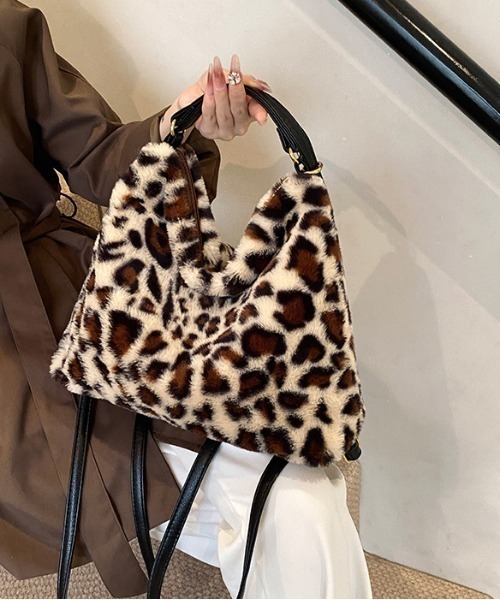 shameless ショルダーバッグ バッグ Y2Kレオパード柄もこもこ