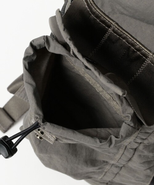 デイバック リュック C.P. Company / ACC BACK PACK IN PLN PPR TCH MIX メンズ レディースの画像