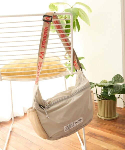 THEATRE PRODUCTS FREAK'S STORE ショルダーバッグ FREAK'S STORE（フリークスストア） 「THEATRE PRODUCTS」ショルダー