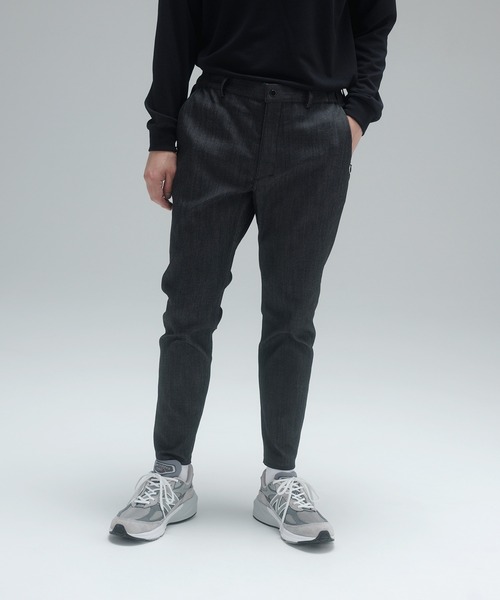 New Balance（ニューバランス） スキニーデニムパンツ MEDIUM ブラック 