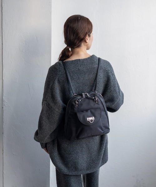 VitaFelice（ヴィータフェリーチェ） デイバック リュック クロス