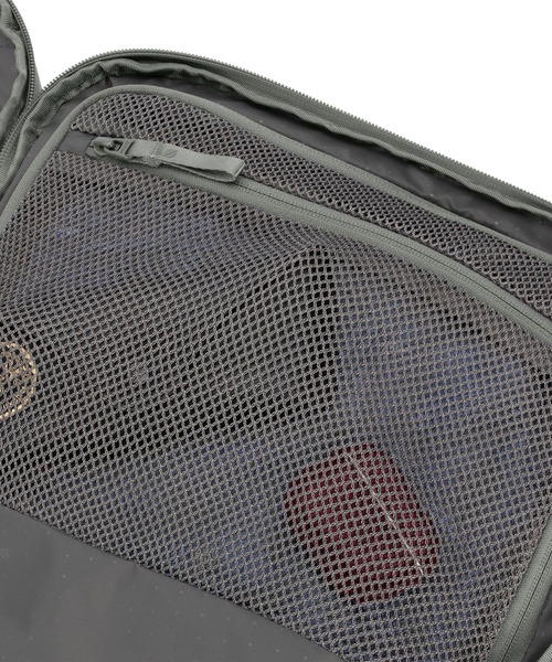 デイバック リュック INCO100682-SIV Incase A R C Travel Pack - Smoked Ivy メンズ レディースの画像