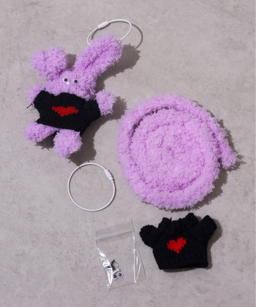 ❁しぱまる出品 emesuelee キーホルダー ねじねじドール(パンツ) モールドール